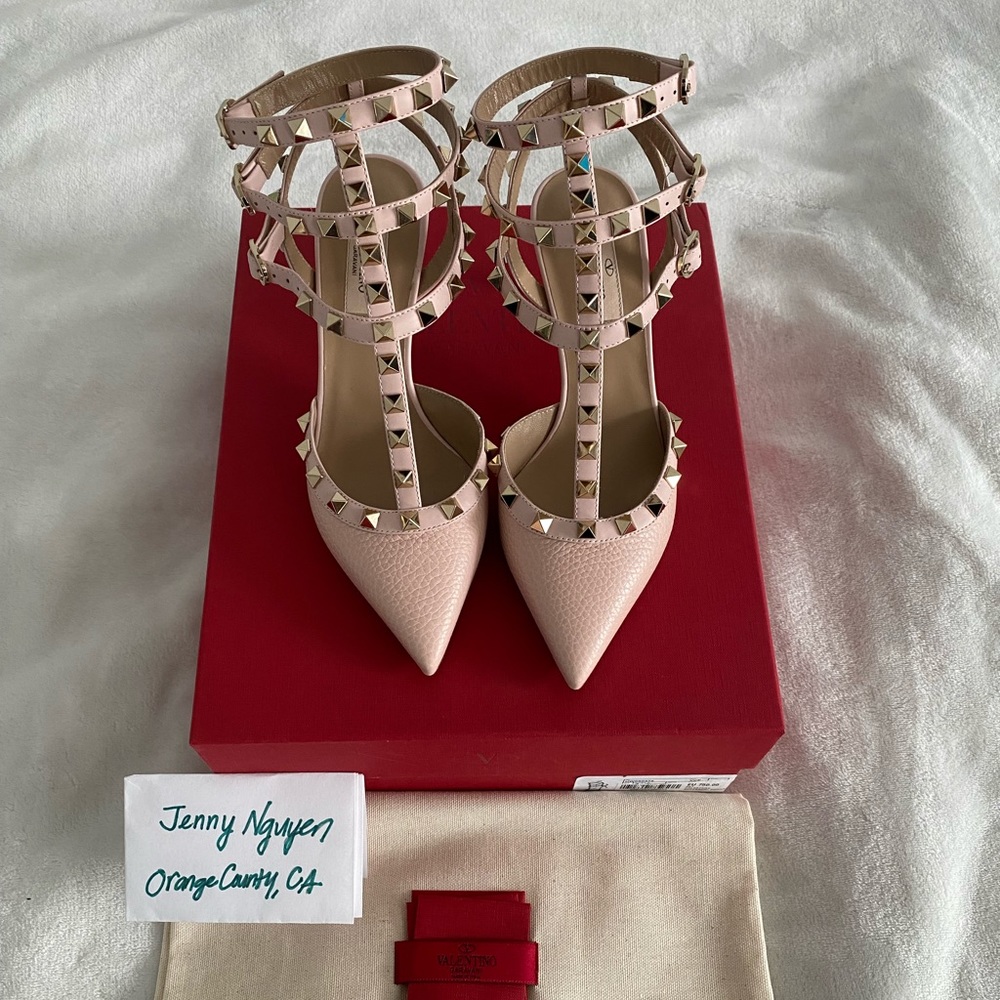 Full Set Valentino Rockstud Kitten Heel Light Pink